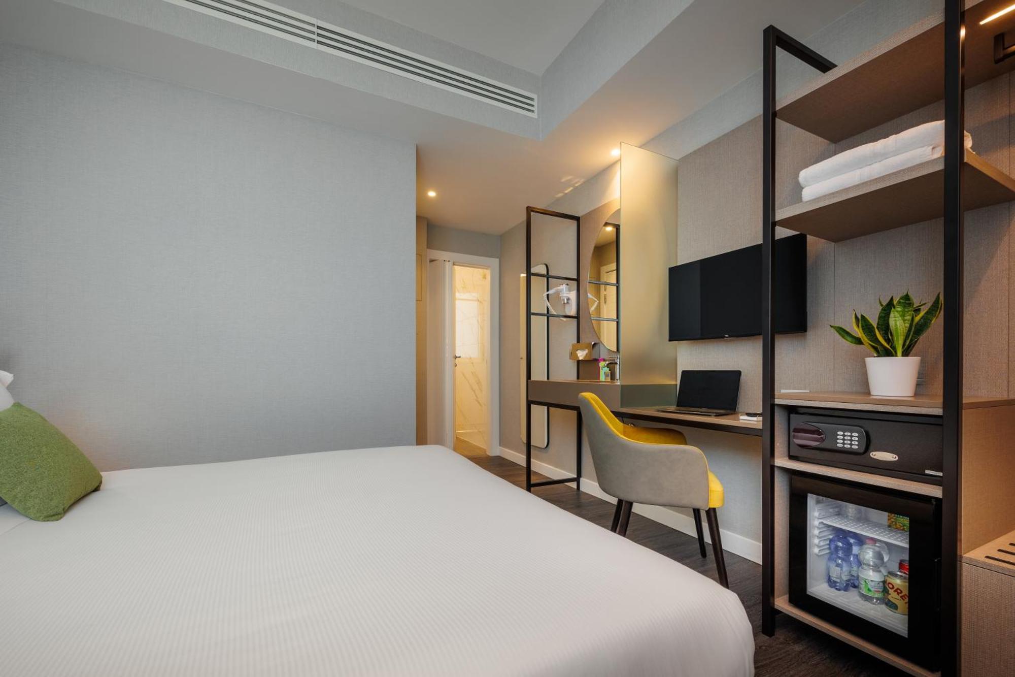 Ih Hotels Milano Centrale エクステリア 写真