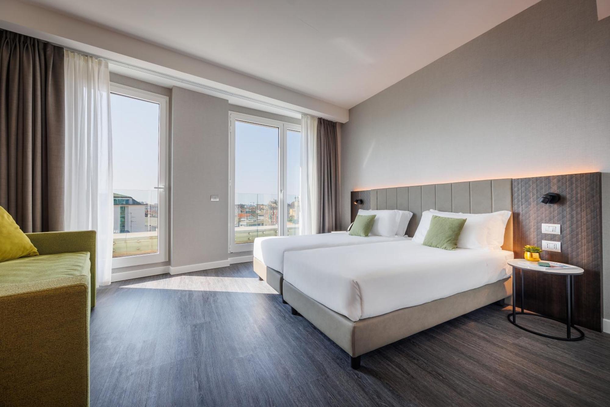 Ih Hotels Milano Centrale エクステリア 写真