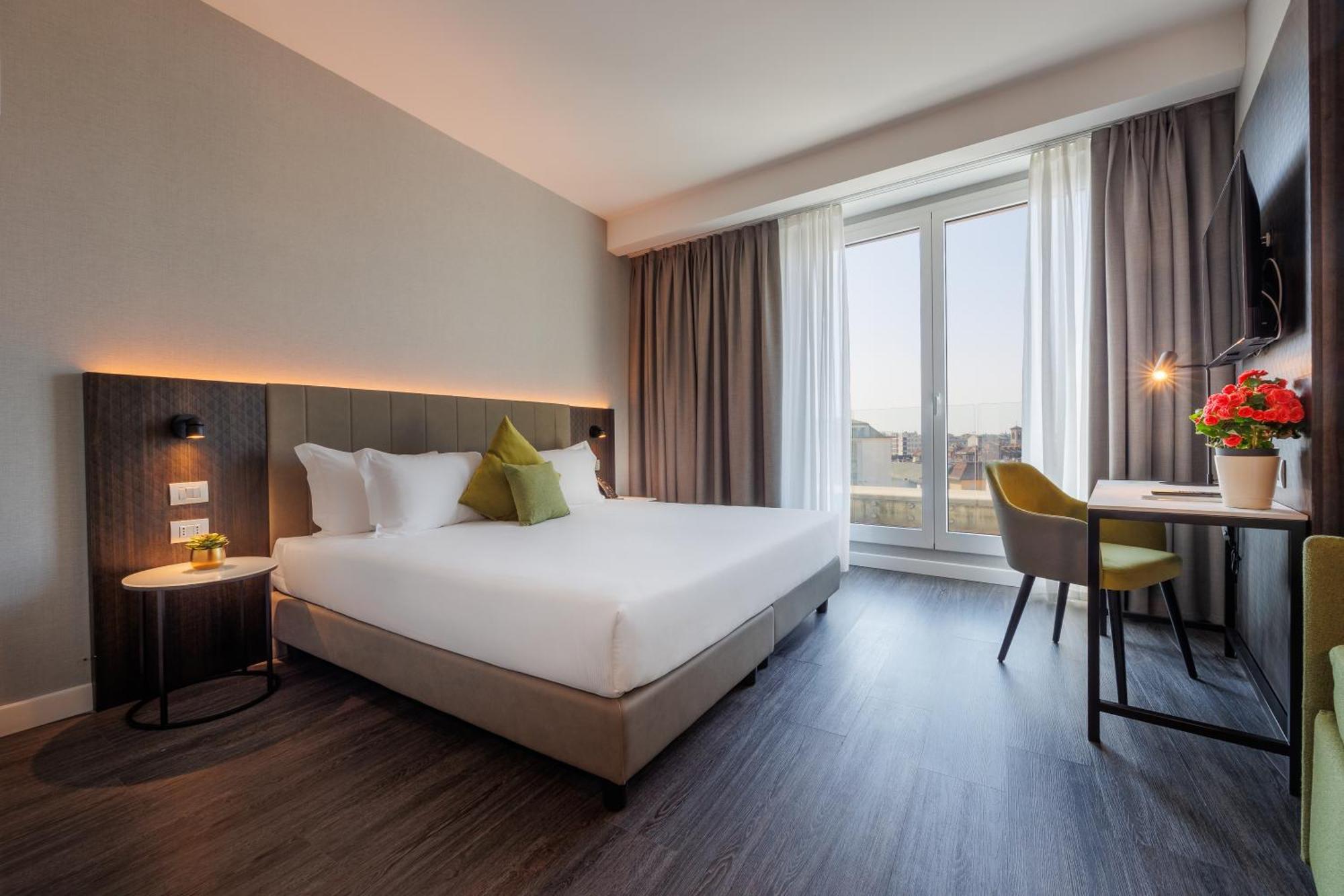 Ih Hotels Milano Centrale エクステリア 写真