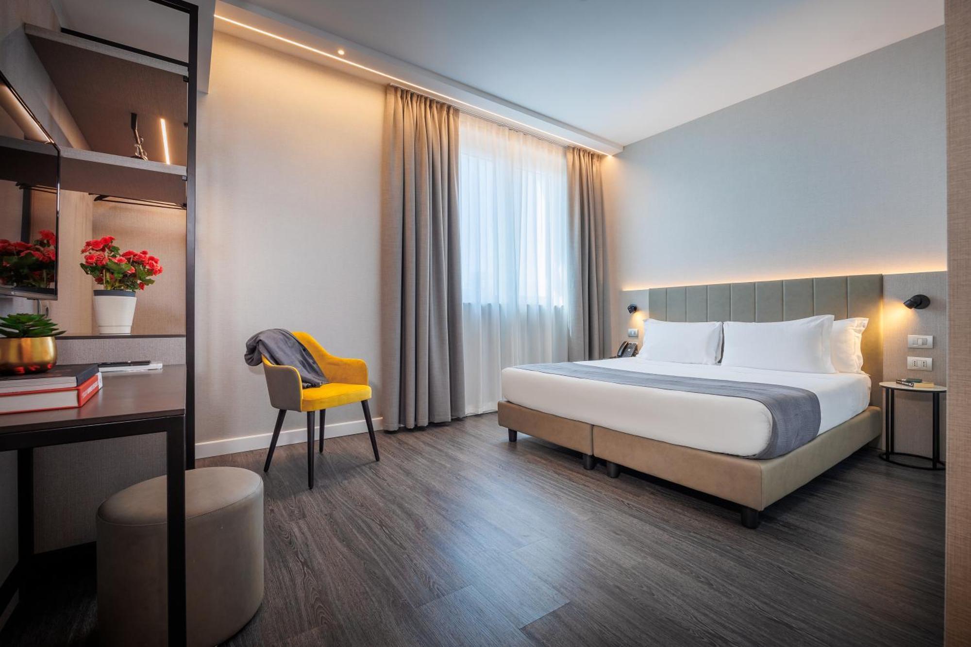Ih Hotels Milano Centrale エクステリア 写真