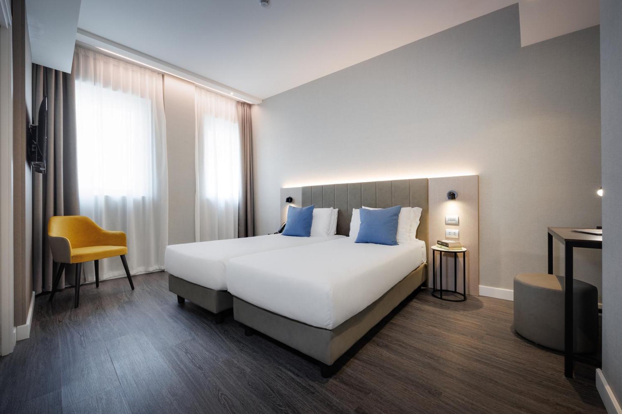 Ih Hotels Milano Centrale エクステリア 写真