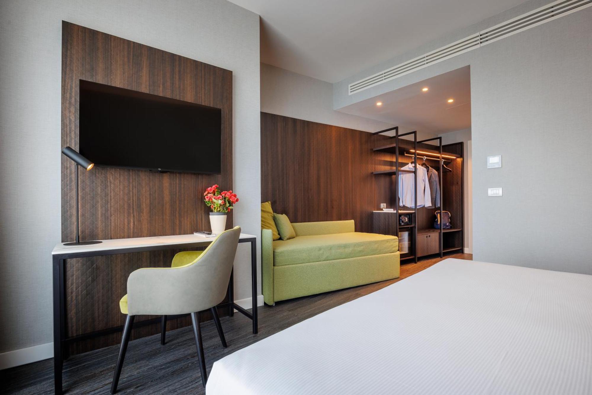 Ih Hotels Milano Centrale エクステリア 写真