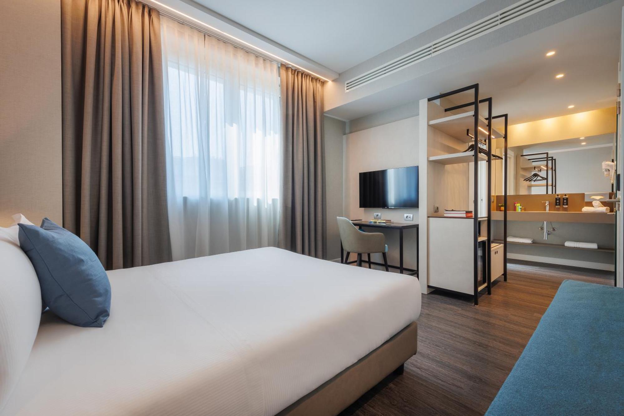 Ih Hotels Milano Centrale エクステリア 写真